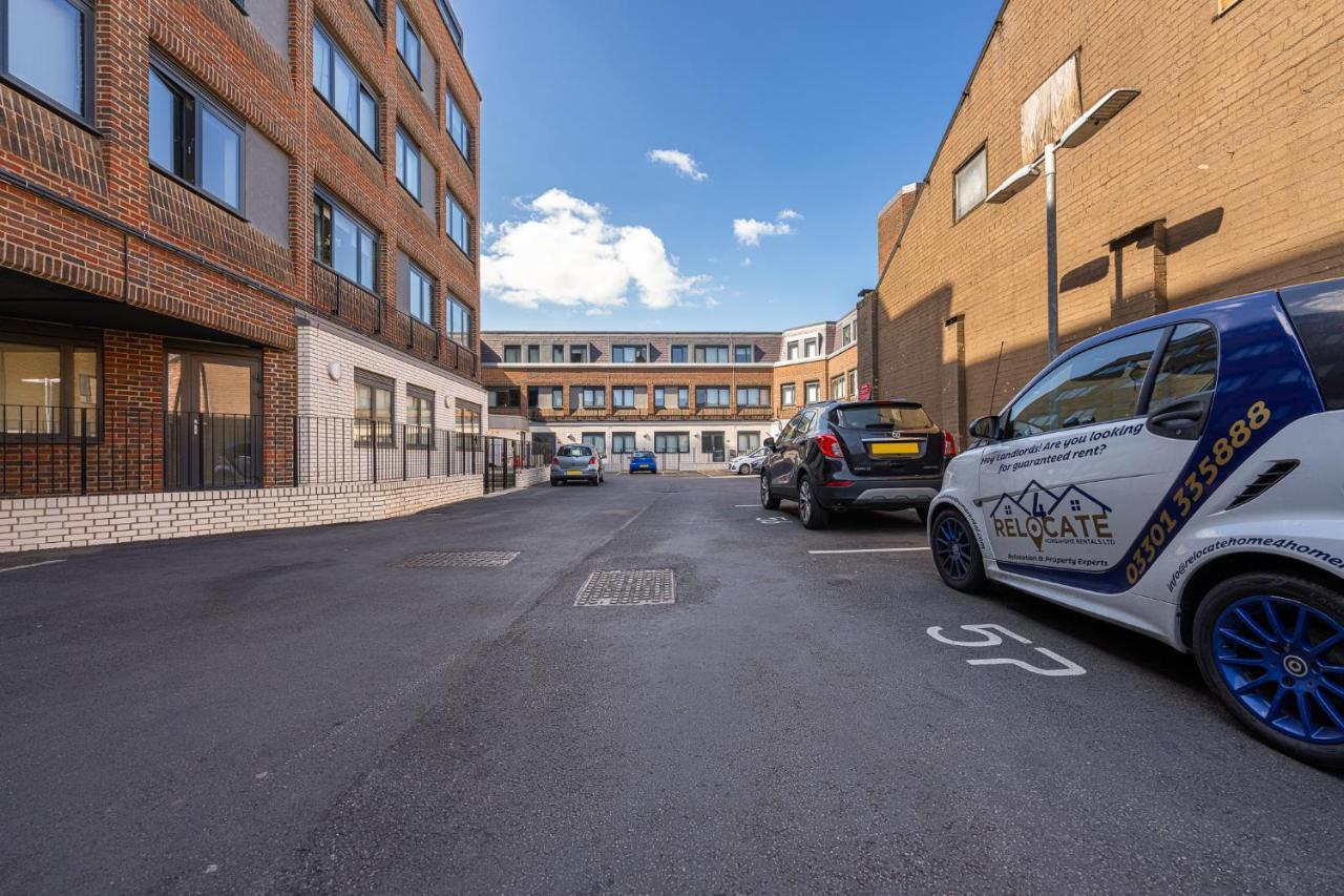 Luxury One Bedroom Serviced Apartment In The Heart Of Bedford Exterior foto